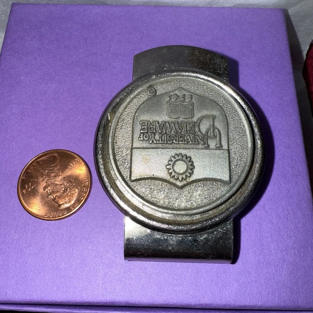 University of Delaware 1743 money clip vintage coin clip